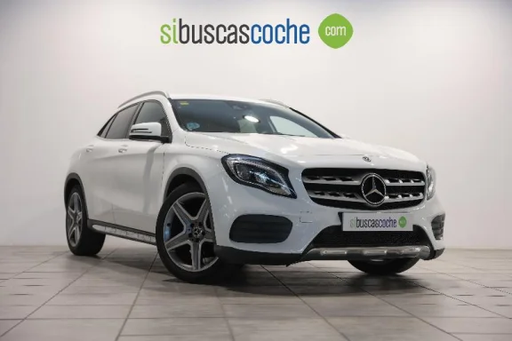 MERCEDES-BENZ GLA GLA 200 D