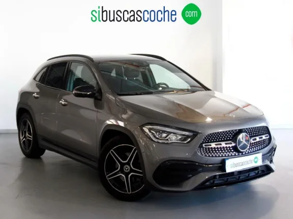 MERCEDES-BENZ GLA GLA 220 D