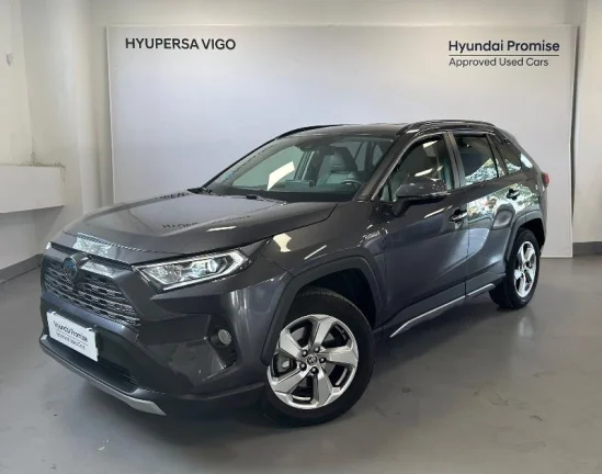 TOYOTA Rav4 2.5L 220H LUXURY