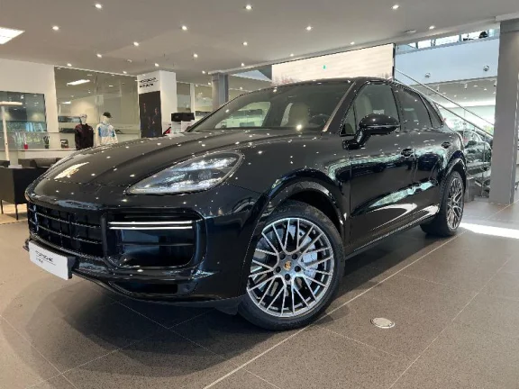 PORSCHE CAYENNE TURBO