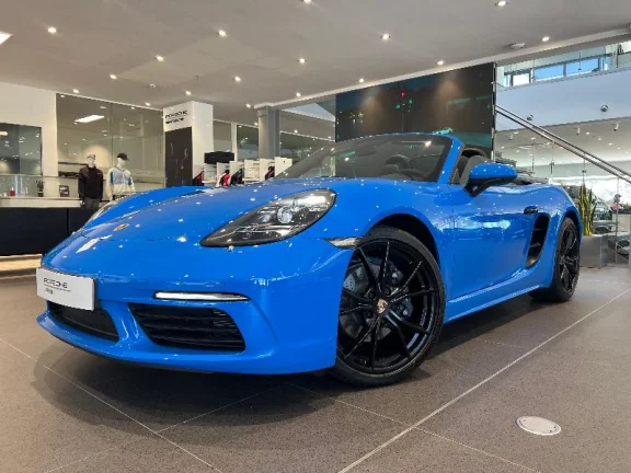 PORSCHE 718 BOXSTER