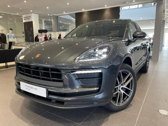 PORSCHE MACAN MACAN