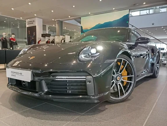 PORSCHE 911 TURBO S