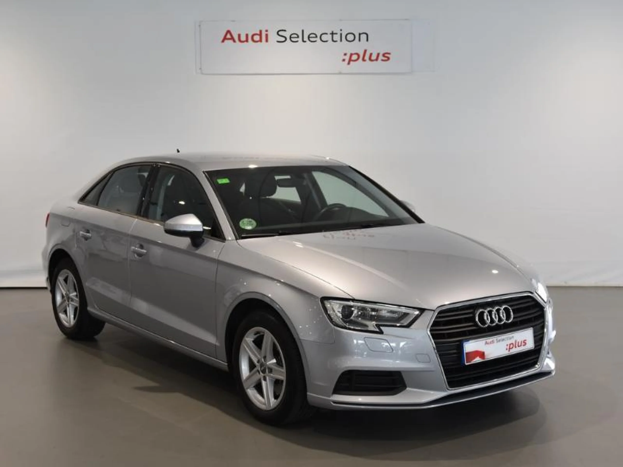 AUDI A3 SEDAN 35 TDI 110KW (150CV) S TRONIC - Foto 1