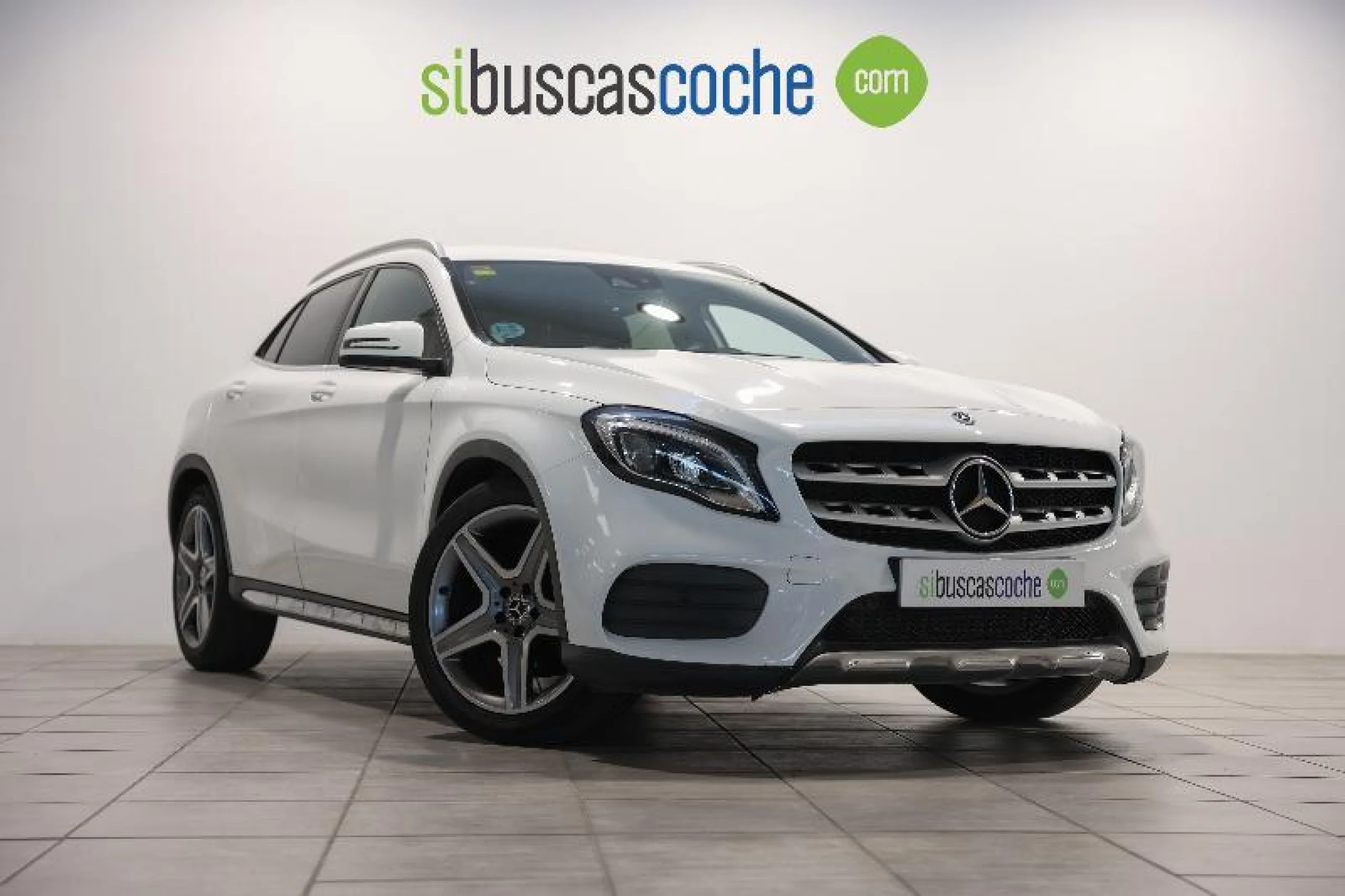 MERCEDES-BENZ GLA GLA 200 D - Foto 1