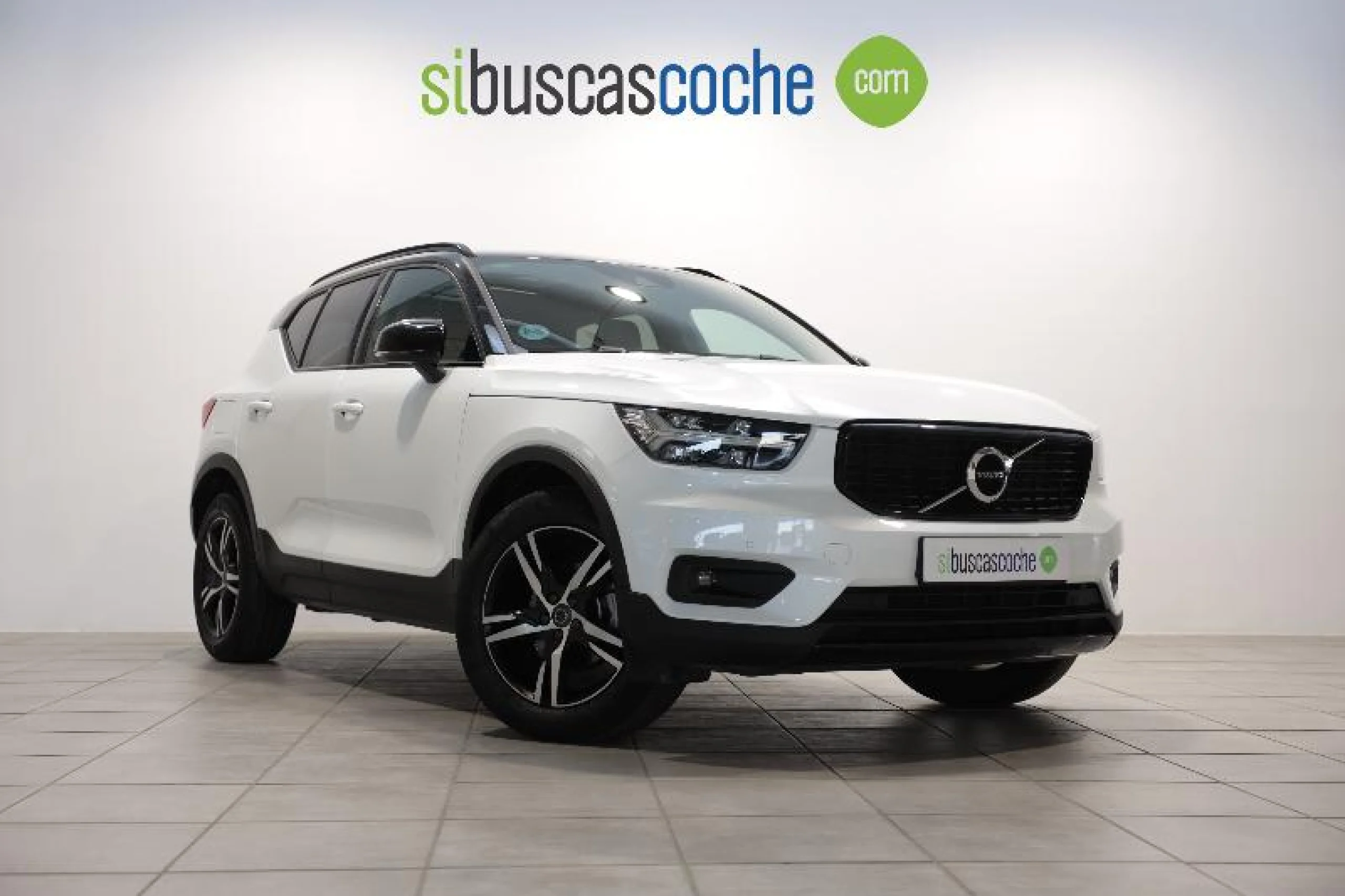 VOLVO XC40 2.0 D3 R DESIGN AUTO - Foto 1