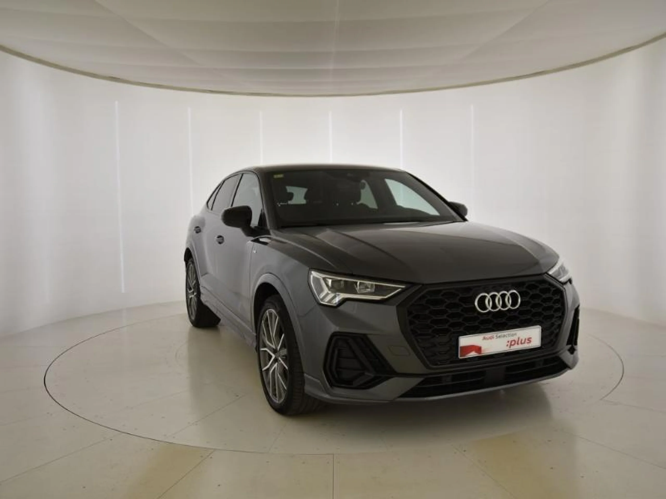 AUDI Q3 SPORTBACK BLACK LINE 35 TDI 110KW (150CV) S TRONIC - Foto 1