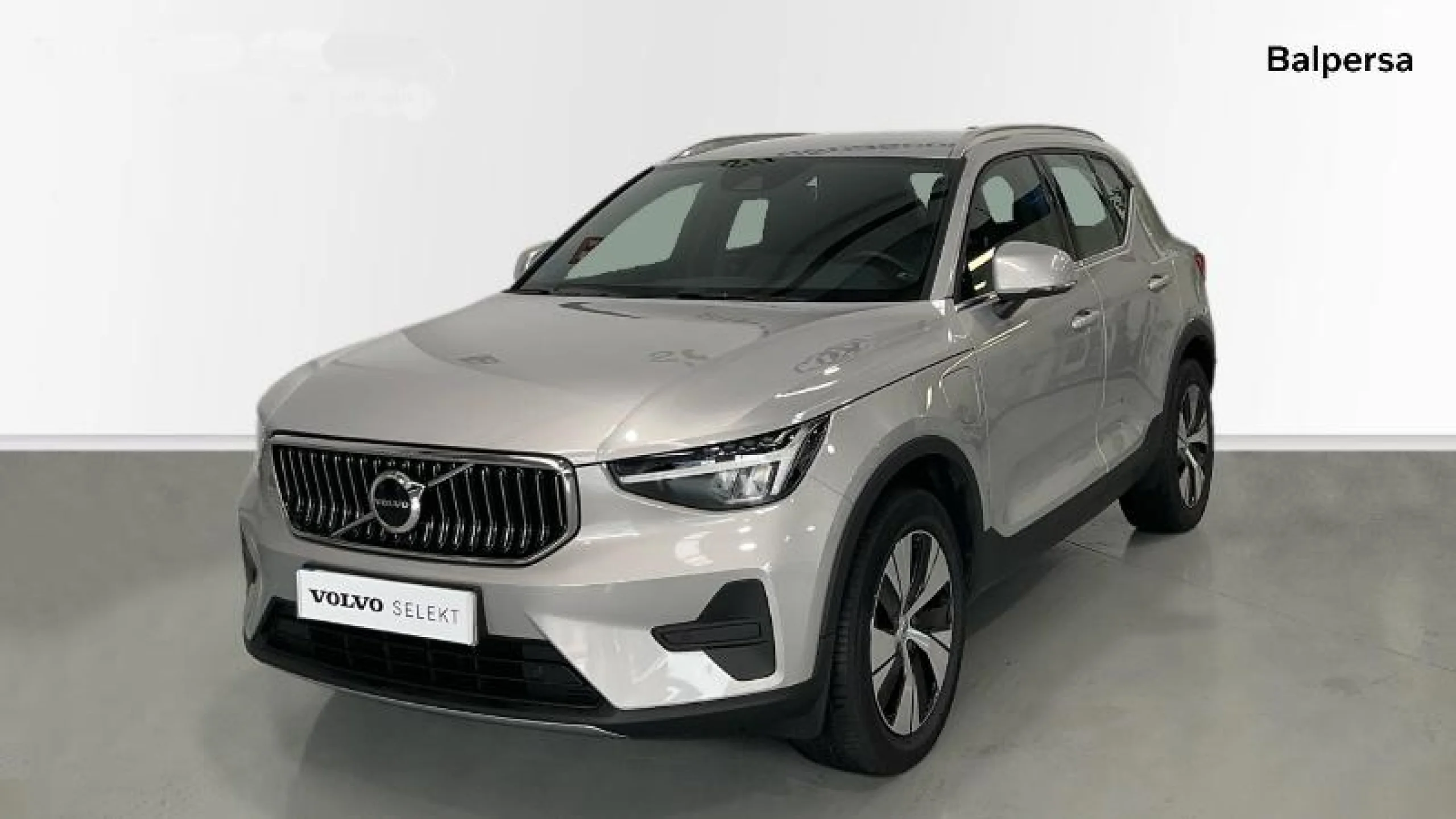 VOLVO XC40 1.5 T4 RECHARGE PHEV PLUS BRIGHT AUTO - Foto 1