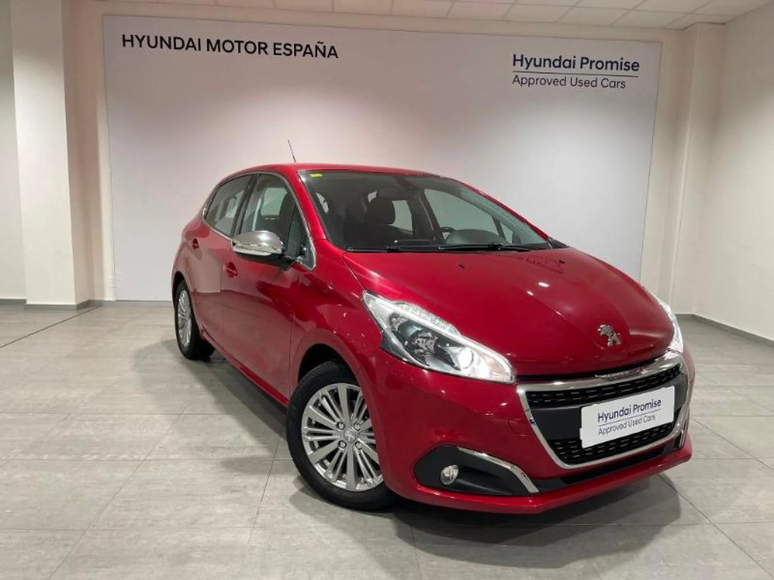 PEUGEOT 208 5P SIGNATURE 1.2L PURETECH 81KW (110CV) - Foto 1