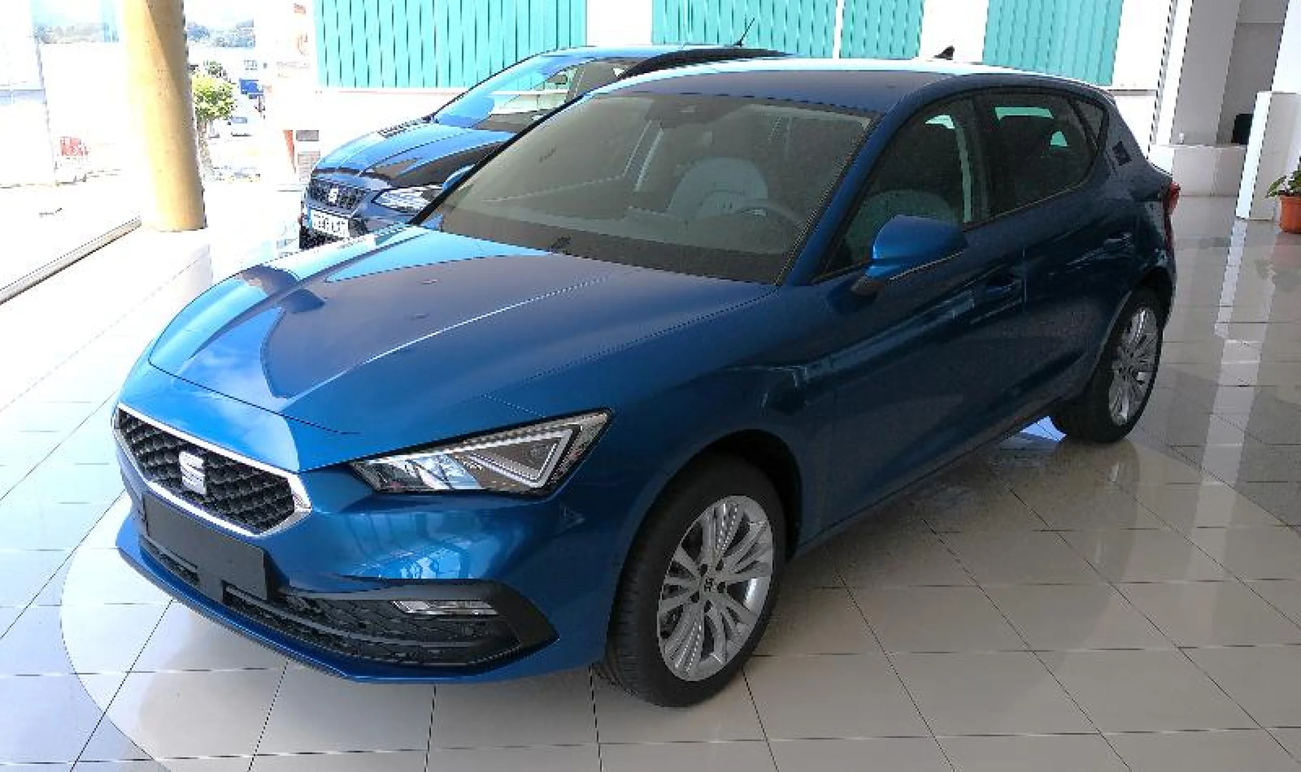 SEAT NUEVO LEON 1.5 ETSI 110KW DSG S&S STYLE SPECIAL ED - Foto 1