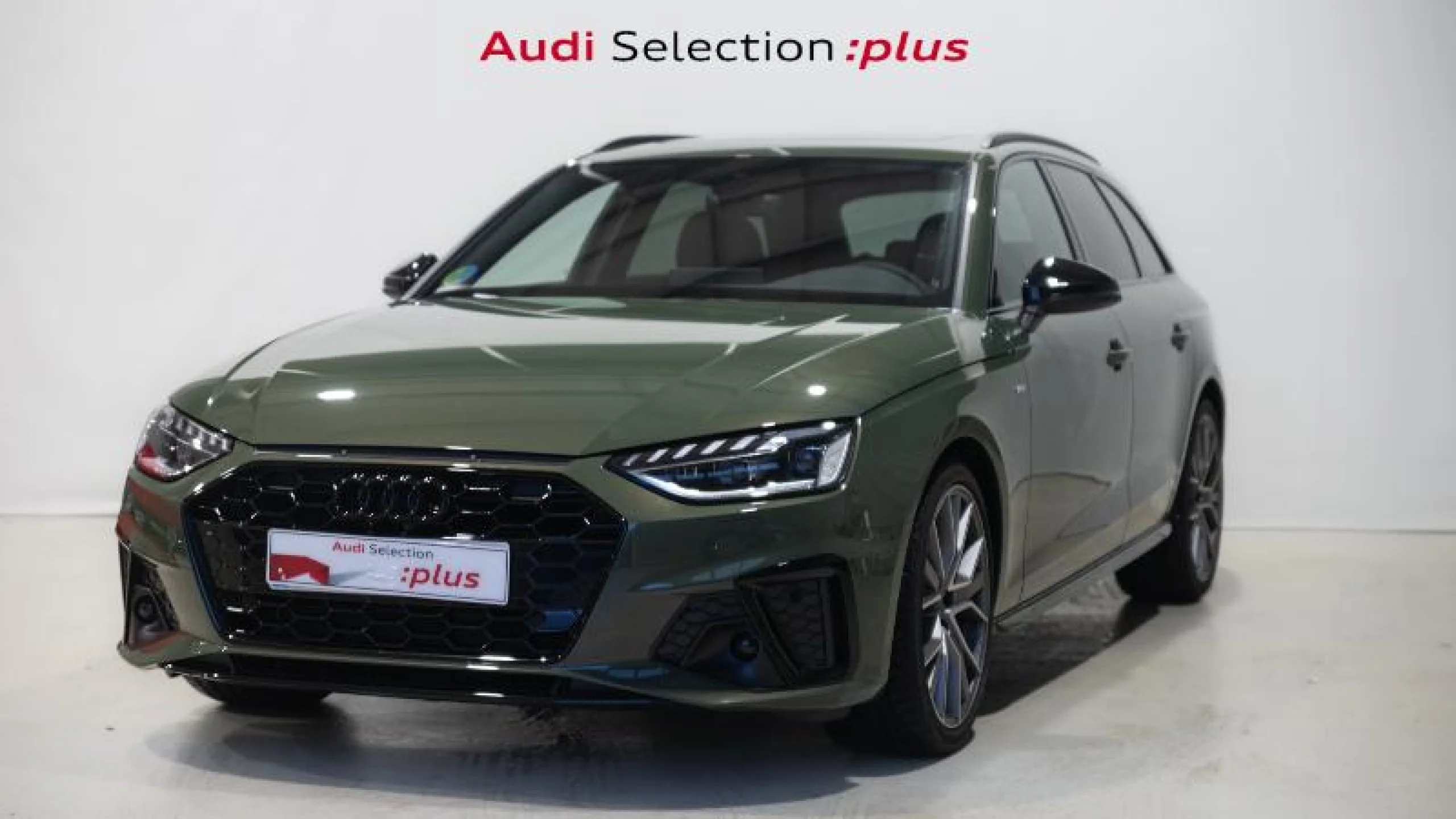 AUDI A4 AVANT BLACK LINE 35 TDI 120KW S TRONIC - Foto 1