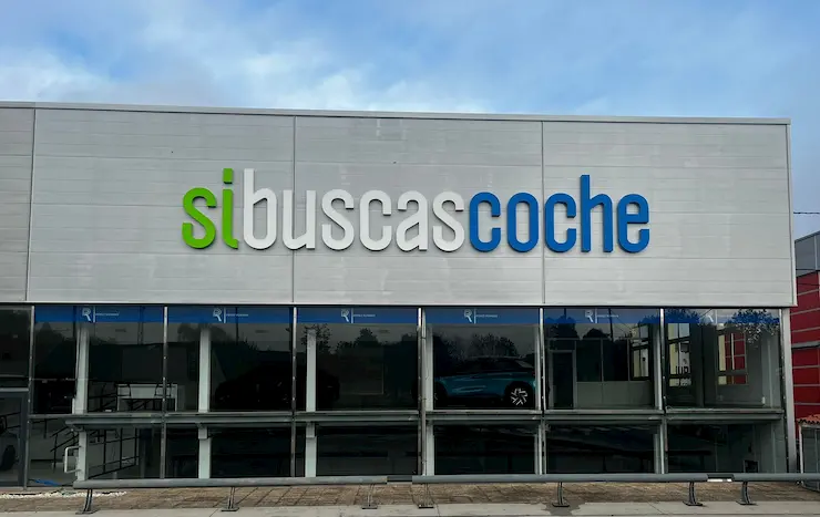 Sibuscascoche Oviedo - Av. de Oviedo, 9, Lugones, 33420, Asturias